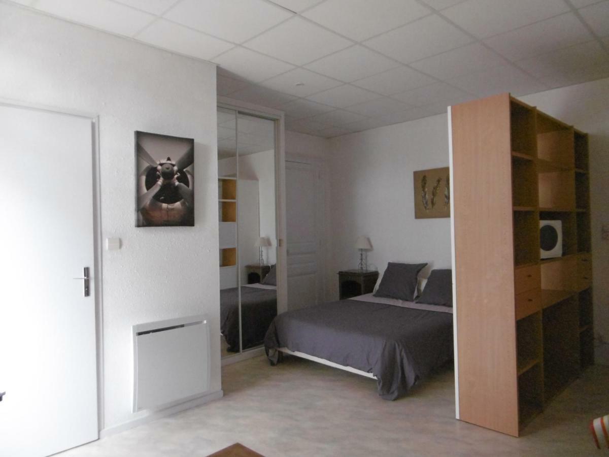 Ecm Continental Appartement Vittel Buitenkant foto